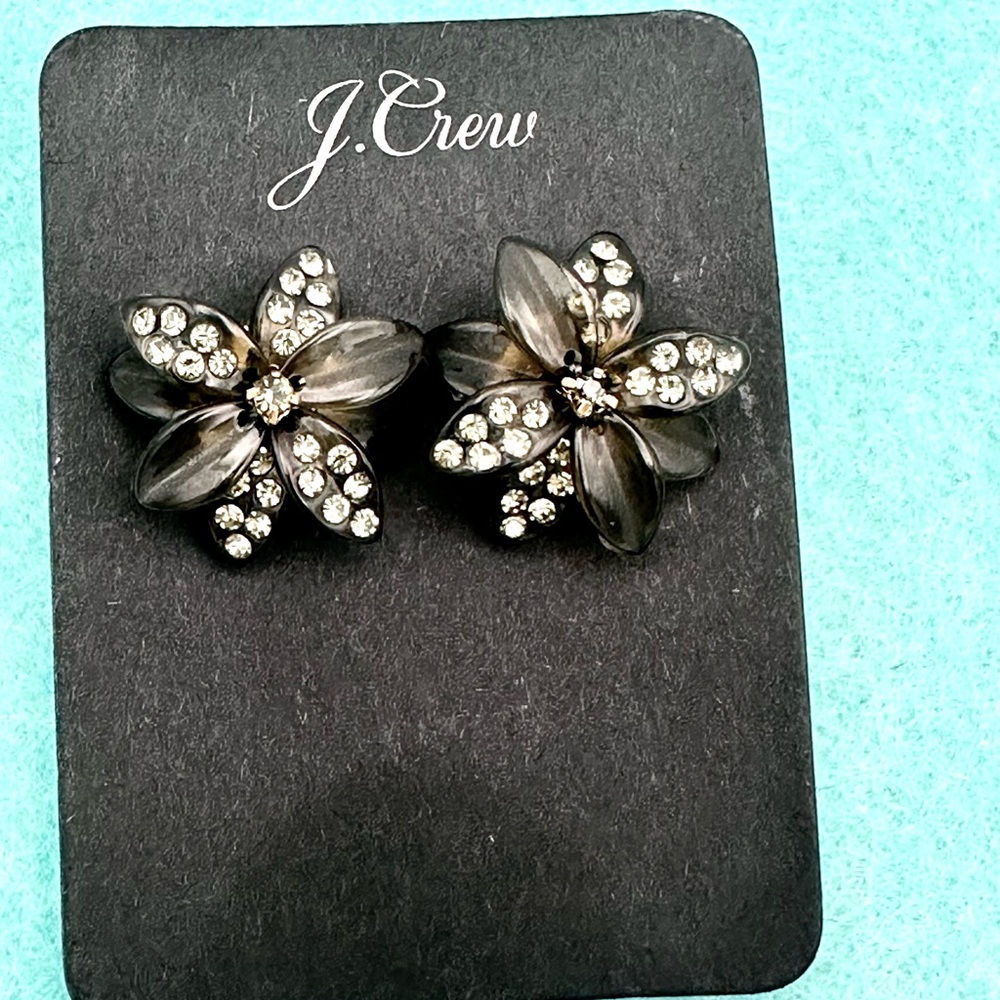J. Crew Smokey Gray Acrylic Rhinestone Accent Flower Stud Earrings